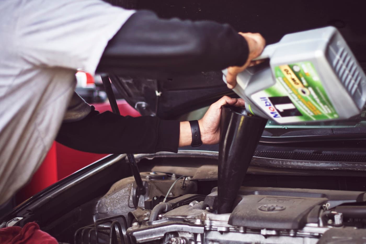 Logbook Service at AUS PUNJAB MOTOR WORKSHOP